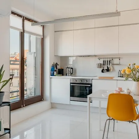 Modern City Centre Studio - Air Conditioning - Near Wroclaw Main Station Apartmán *