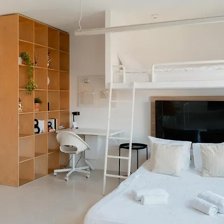 Modern City Centre Studio - Air Conditioning - Near Wroclaw Main Station *