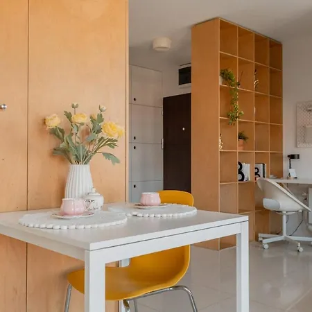 Modern City Centre Studio - Near Wroclaw Main Station - Free Public Parking - Ac * Breslau