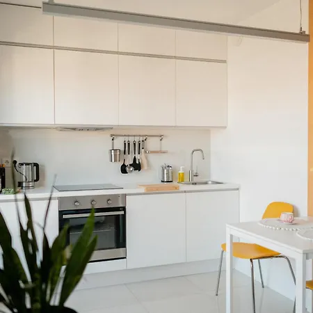 Modern City Centre Studio - Air Conditioning - Near Wroclaw Main Station Apartmán *