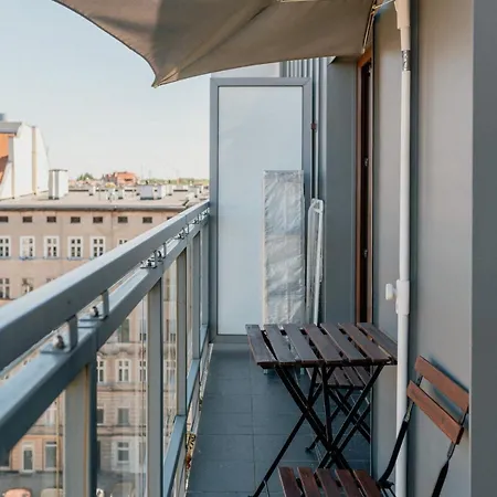 Modern City Centre Studio - Near Wroclaw Main Station - Free Public Parking - Ac Breslau