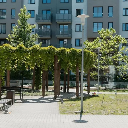 Modern City Centre Studio - Near Wroclaw Main Station - Free Public Parking - Ac *
