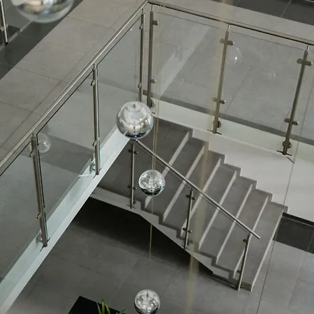 Modern City Centre Studio - Air Conditioning - Near Wroclaw Main Station Apartmán *